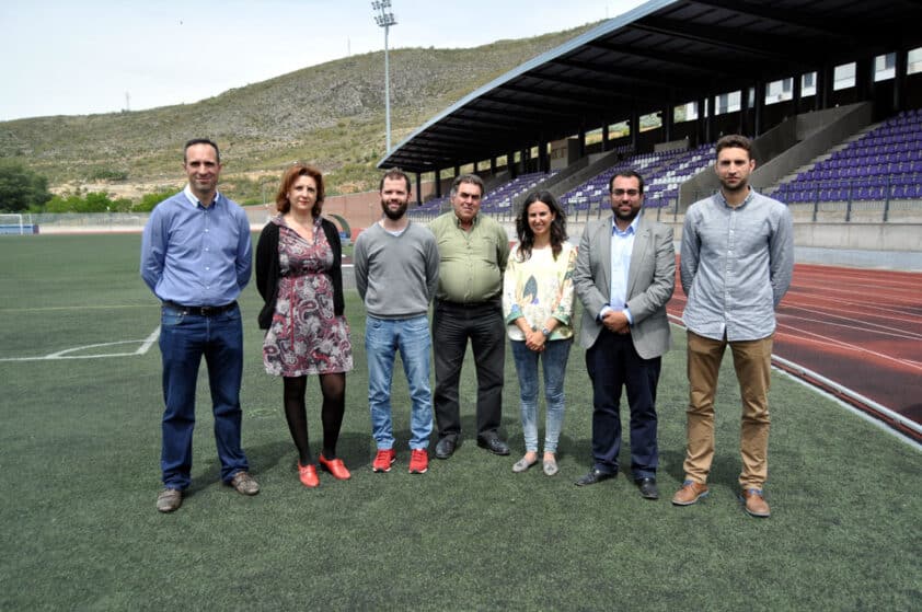 Parte De La Candidatura Socialista En Una Reciente Visita Al Medina Lauxa.