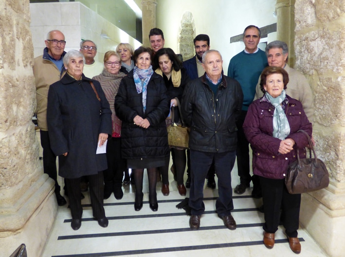 Artistas Y Autoridades Posan Tras La Inauguración De La Muestra En El Cic El Pósito