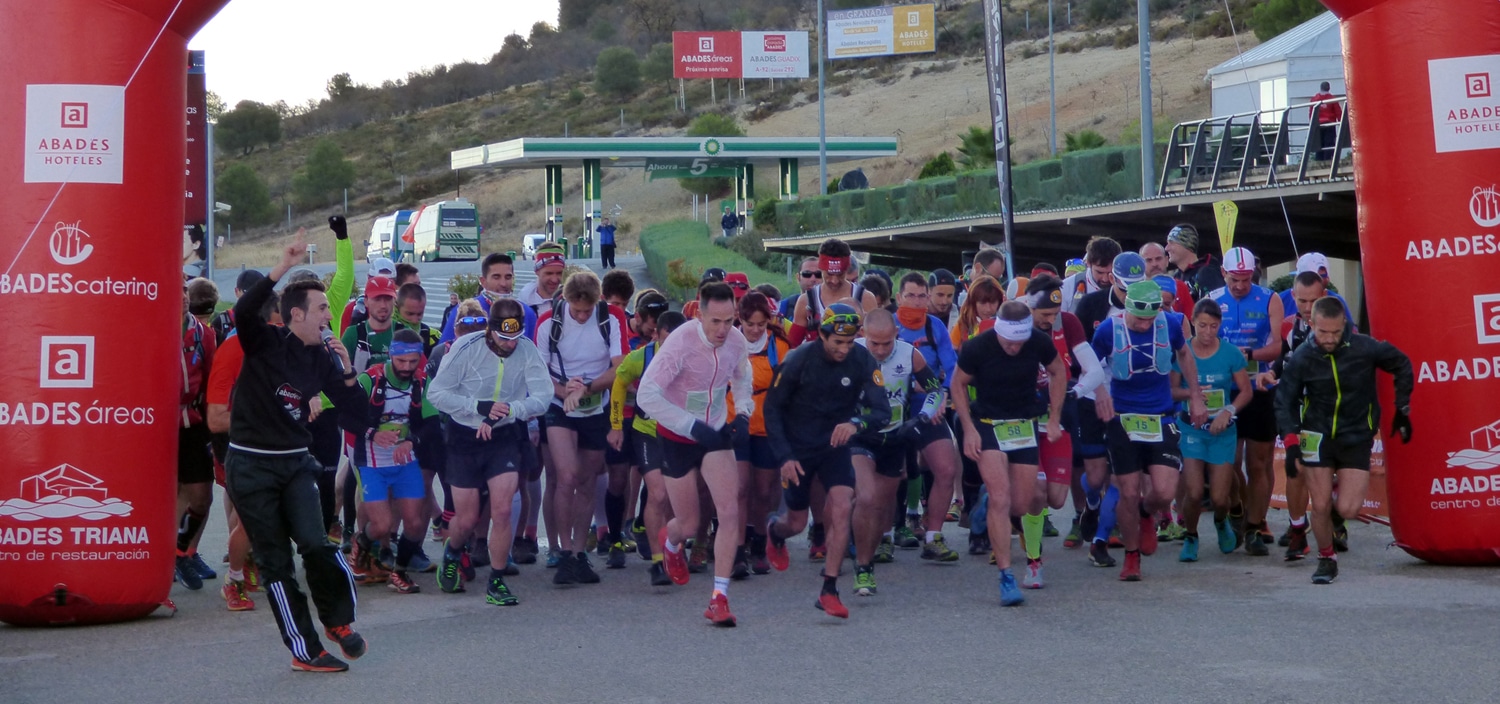 Los Participantes Toman La Salida En La Maratón. Foto: Paco Castillo.