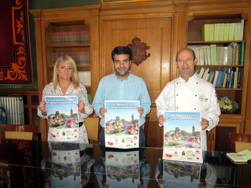 Un Instante De La Presentación De La Ii Gala Benéfica Corte De Jamón. Foto: Calma