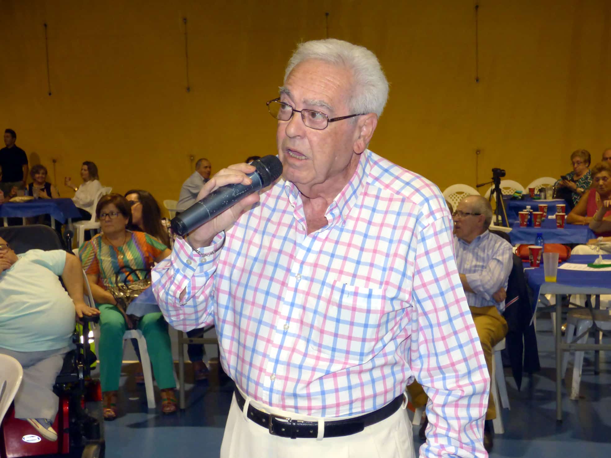 Pepe Pérez, Durante Su Actuación En El Guateque 1.000 De Onda Loja Radio, Hace Dos Años