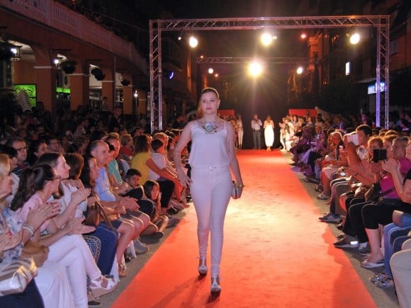 'loja Fashion Week', Una De Las Iniciativas Del Centro Comercial Abierto De Loja.