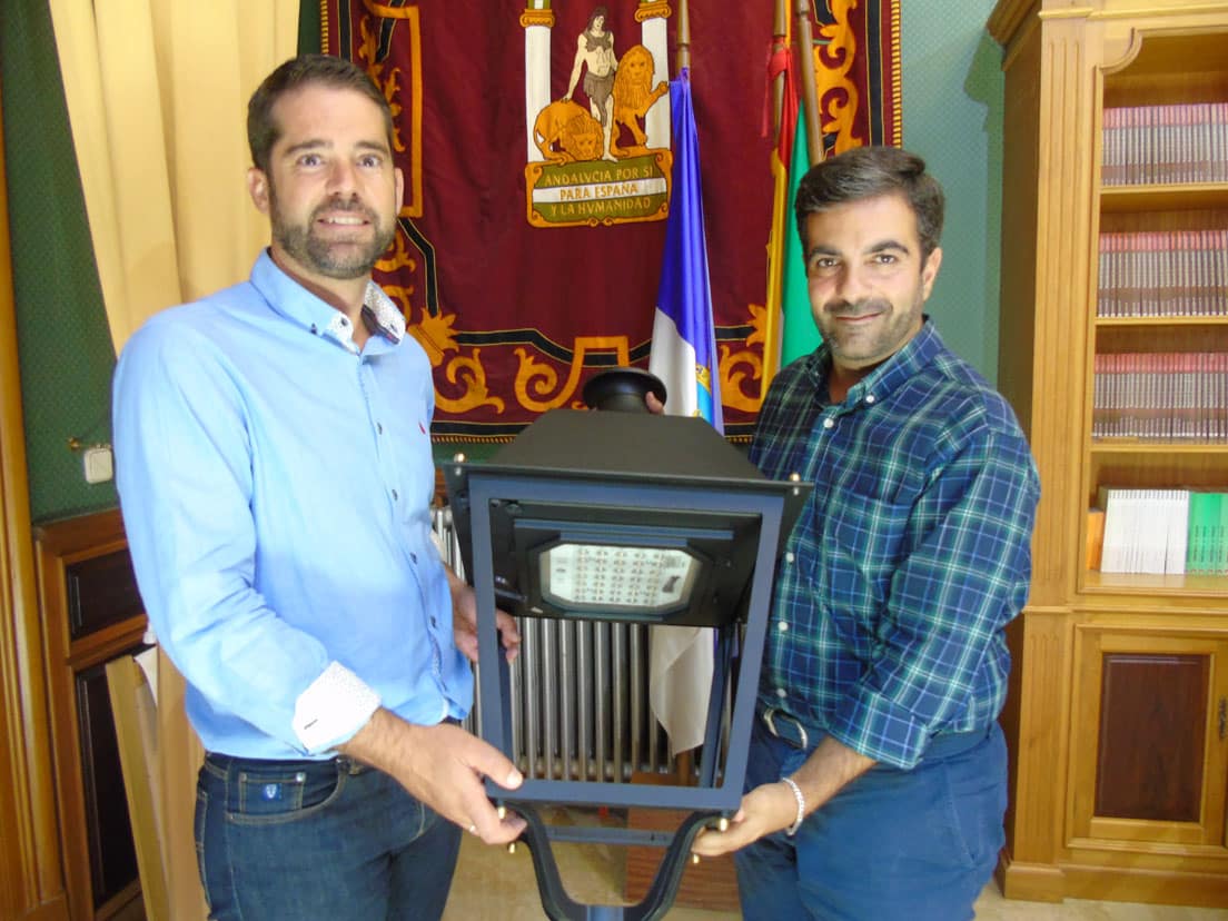 Presentación De Las Farolas Led Que Se Instalarán Con Este Programa