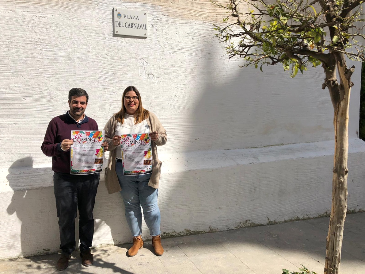 El Alcalde Y La Concejala, En La Presentación Del Carnaval Teoletero. Foto: C. M.