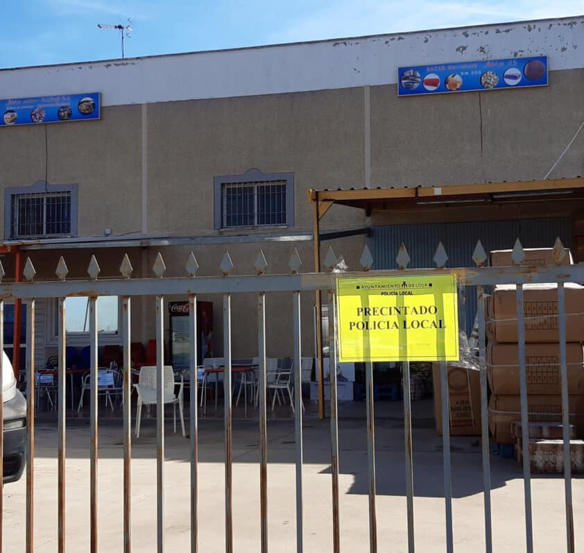 Restaurante Precintado Por La Policía Local En Cuesta La Palma. Foto: El Corto