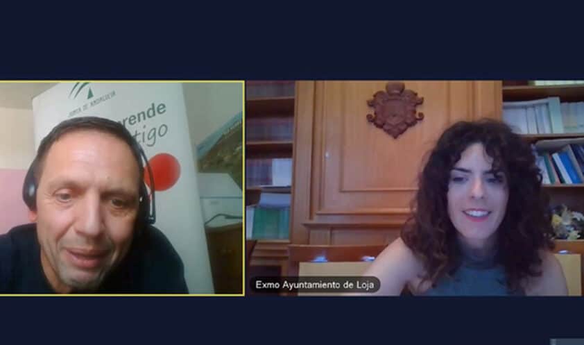 Un Técnico Del Cade, Junto A La Concejala De Desarrollo, En La Jornada. Foto: Calma