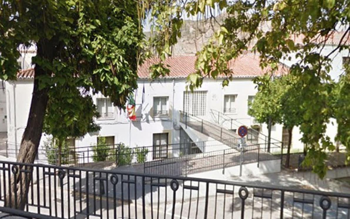 El Centro De Servicios Sociales Se Localiza En La Avenida Pérez Del Álamo. Foto: G.maps