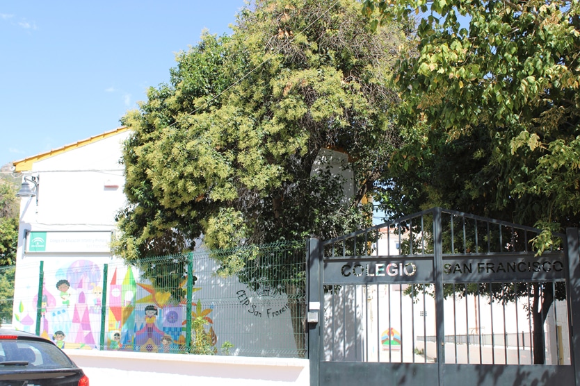 Fachada Del Ceip San Francisco
