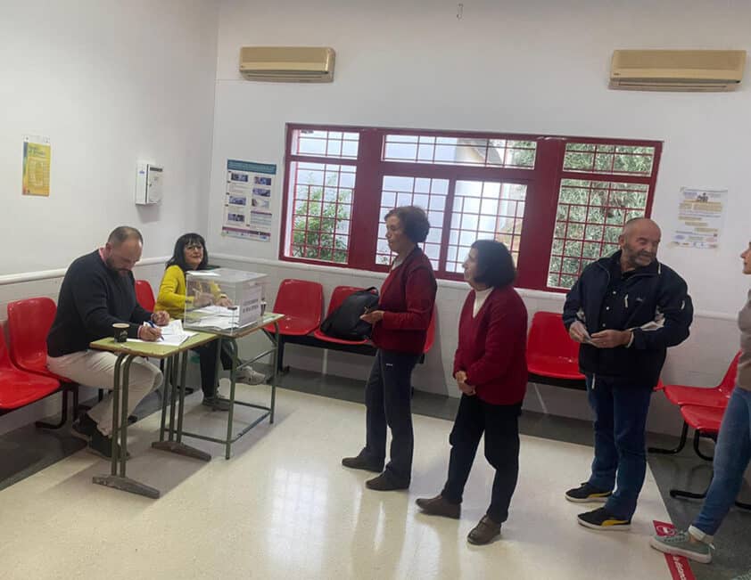 Uno De Los Colegios Que Se Abrieron Para Las Elecciones En El Medio Rural. Foto: Corto