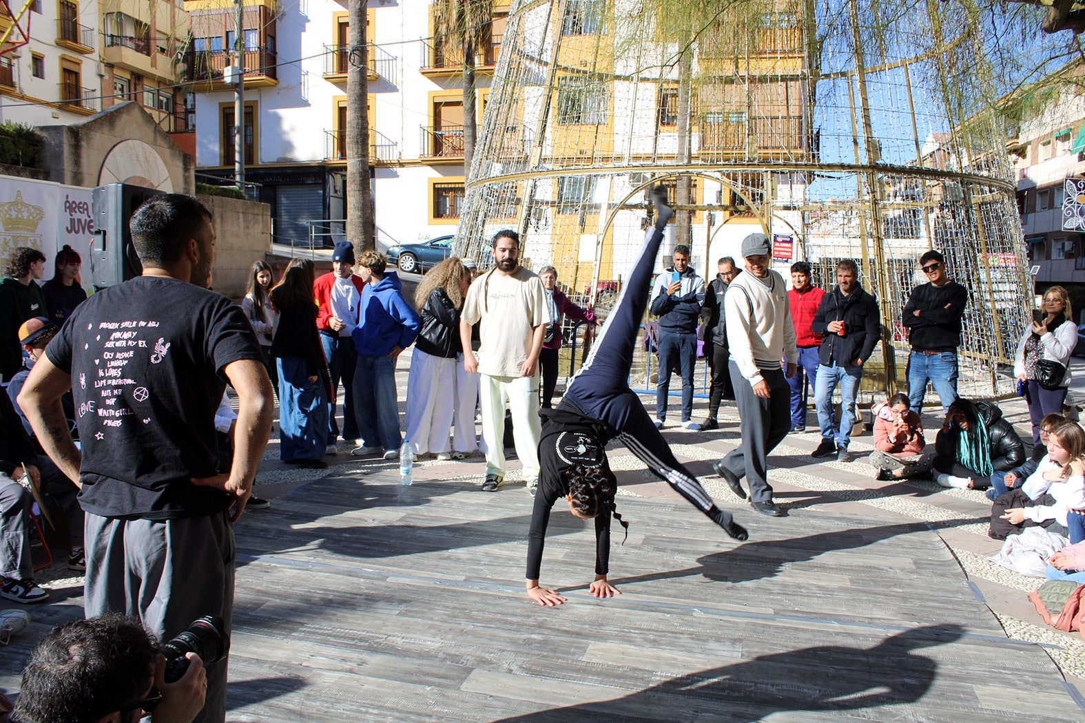 Los Jóvenes Asistentes Disfrutaron Con La Espectacular Demostración Del Block Party. Foto: P. C.