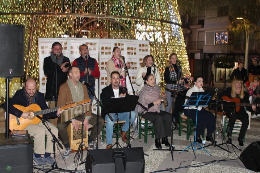 El Grupo Ajoblanco, En Un Momento De Su Actuación Musical. Foto: P. C.