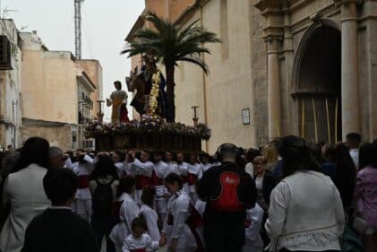 Domingo De Ramos 102
