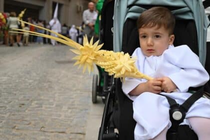 Domingo De Ramos 104