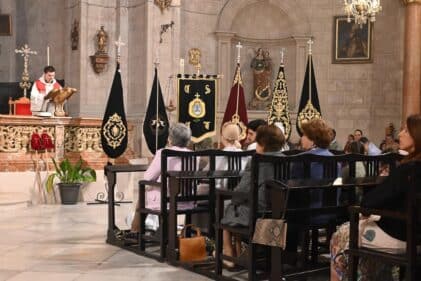 Domingo De Ramos 128