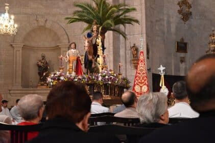 Domingo De Ramos 129
