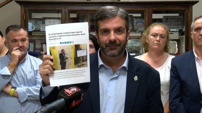 000g7622.mov.00 10 43 35.imagen Fija002