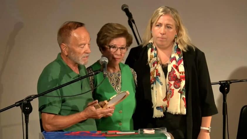 Secuencia 02.00 10 28 39.imagen Fija001