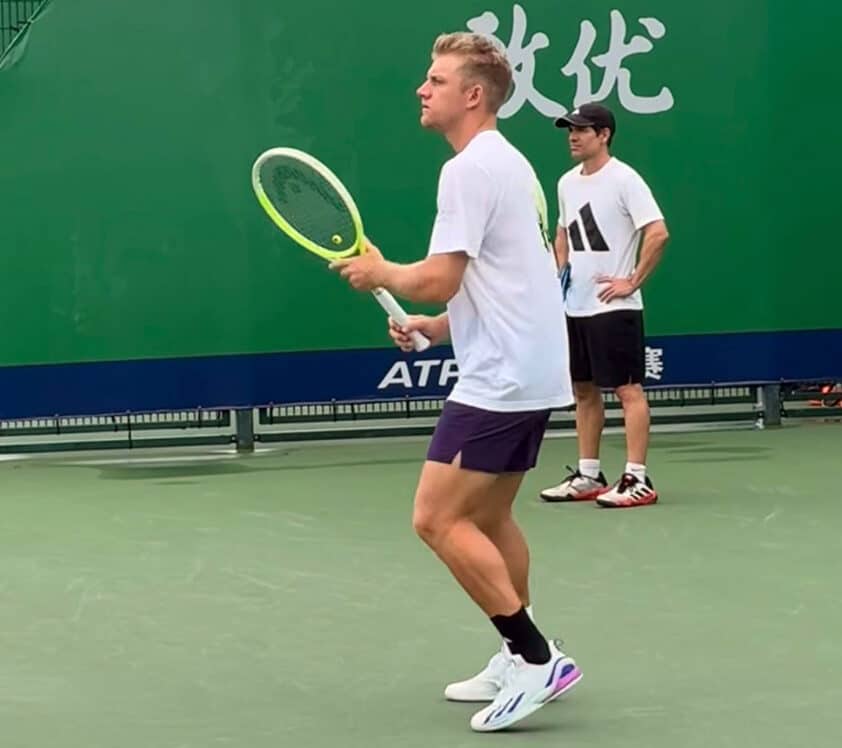 Con Davidovich En Primer Plano