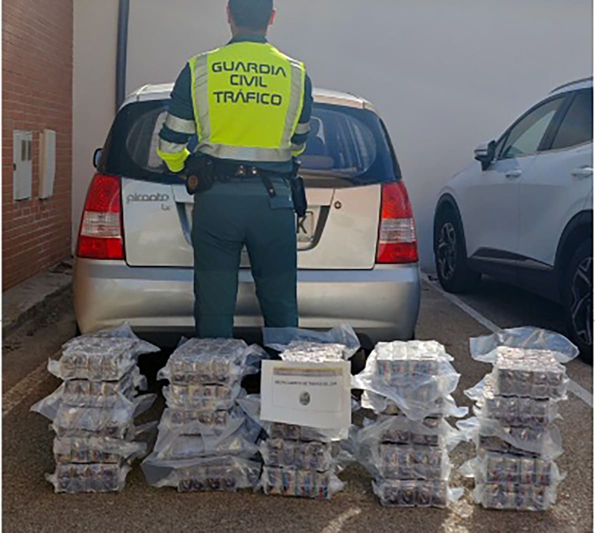 Guardia Civil 100 Hachisred