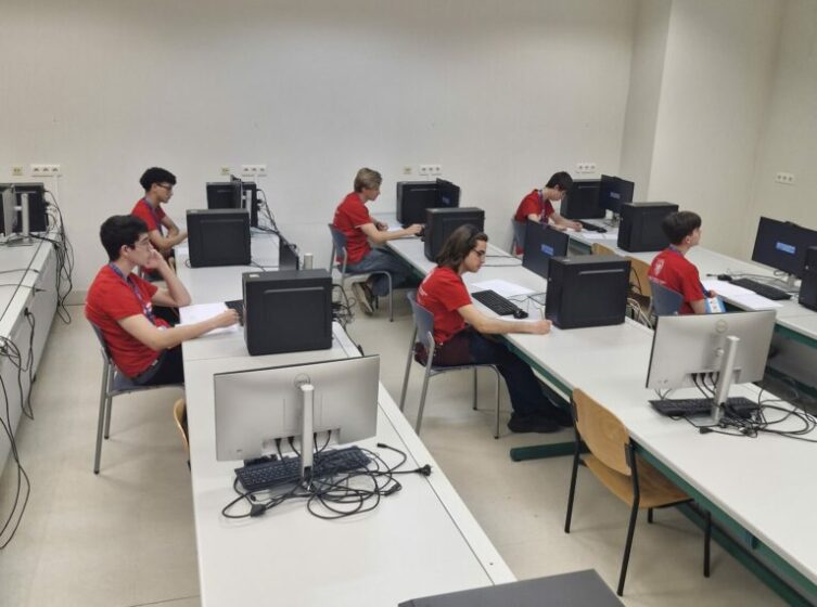 20260410 193215 766x1024